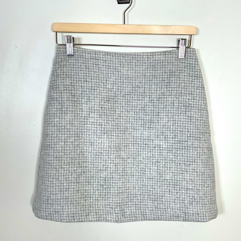 Club Monaco Light Gray Mini Skirt